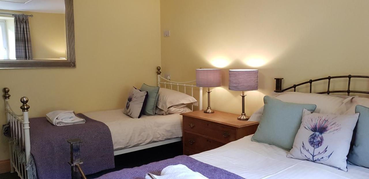 Cottages At Independent Hostel